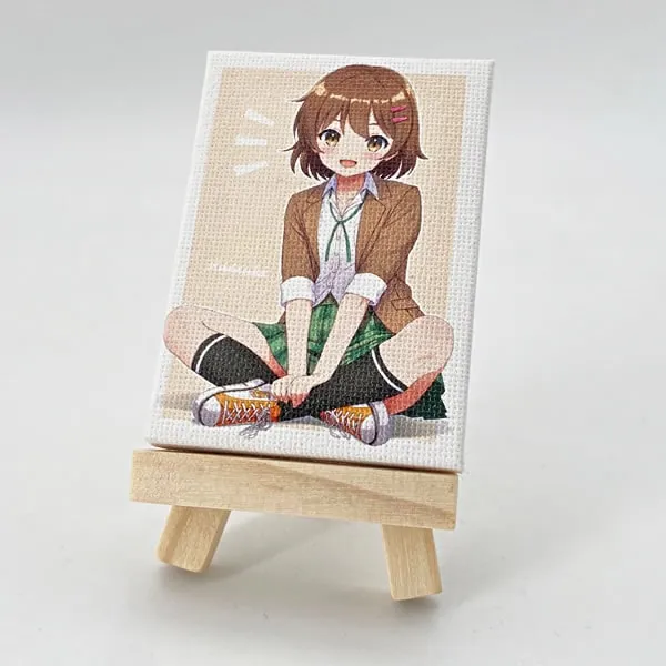 イーゼルに立てたプロ生ちゃんのミニキャンバス